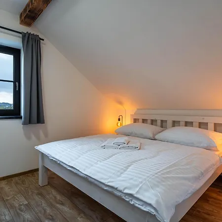 Quattro Appartement Loučná pod Klínovcem